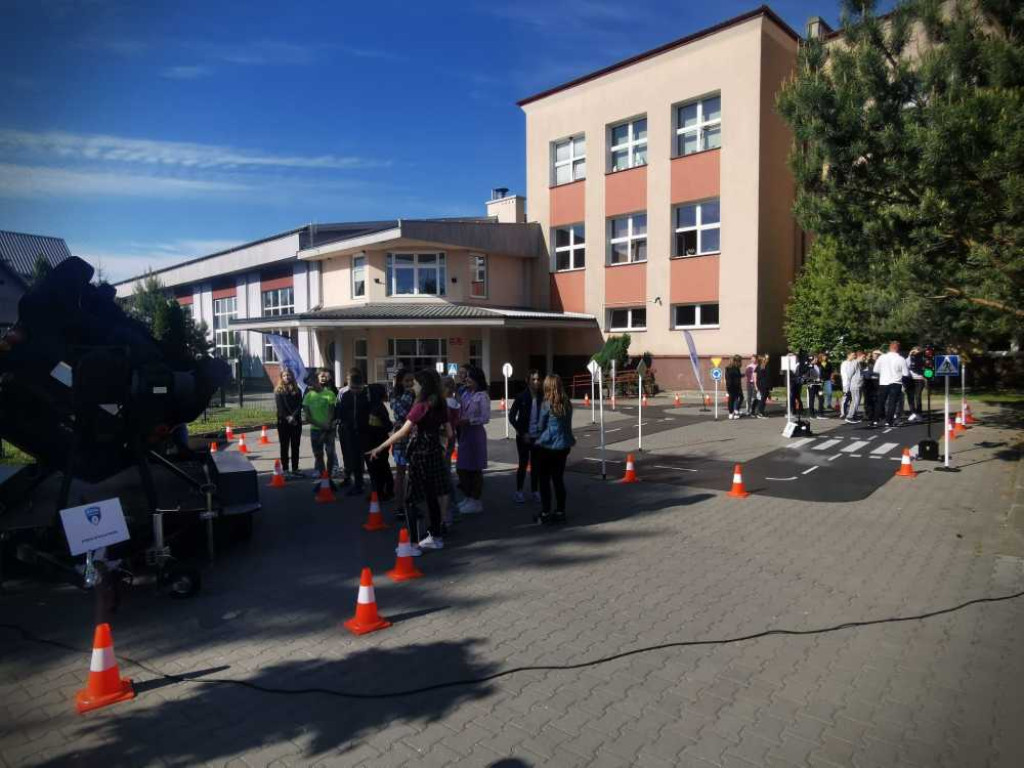 Dwójka wybrana, jako jedna z 13 szkół w Polsce! (ZDJĘCIA)