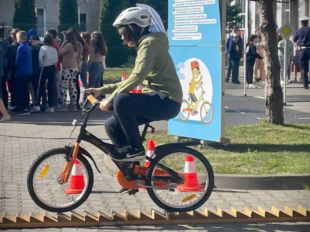 Dwójka wybrana, jako jedna z 13 szkół w Polsce! (ZDJĘCIA)