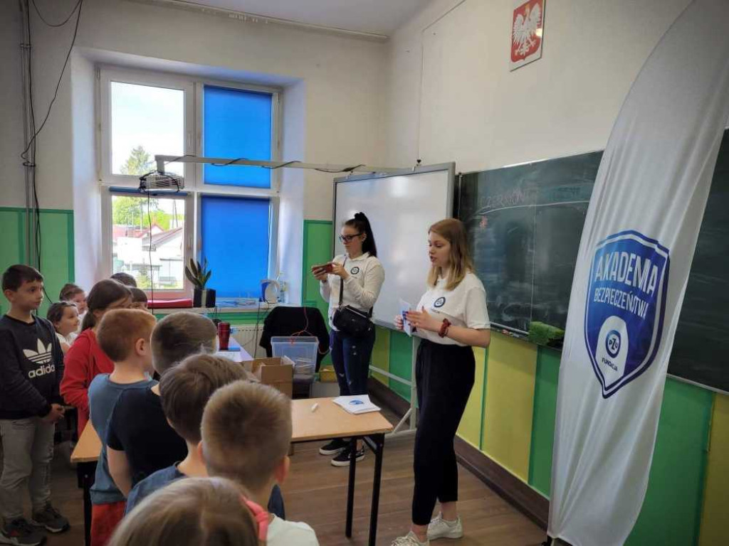 Dwójka wybrana, jako jedna z 13 szkół w Polsce! (ZDJĘCIA)