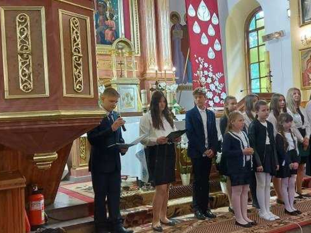 Obchody Święta Szkoły w Sahryniu (ZDJĘCIA)