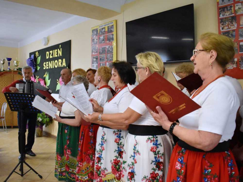 Dzień Seniorów z Moniatycz i Moniatycz-Kolonii (ZDJĘCIA)
