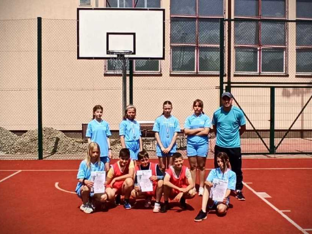 Mistrzostwa Powiatu dziewcząt i chłopców w koszykówce 3x3 (ZDJĘCIA)