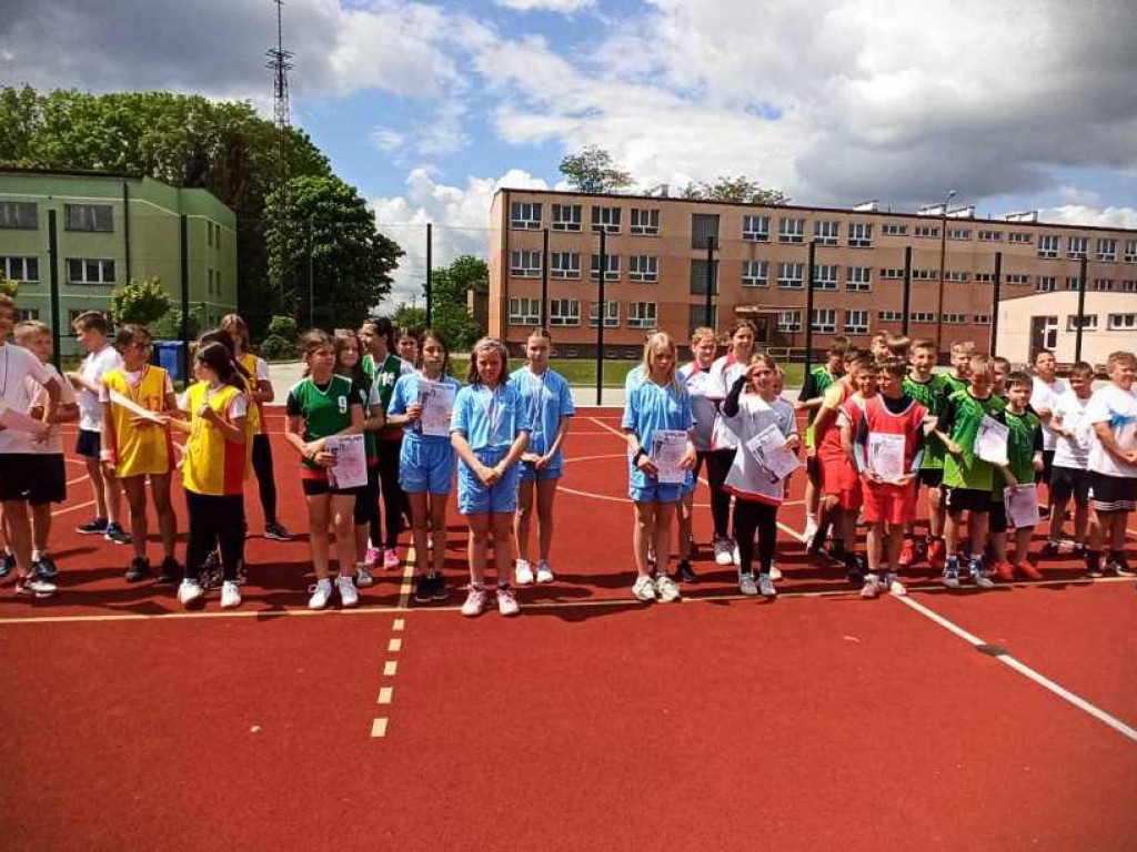 Mistrzostwa Powiatu dziewcząt i chłopców w koszykówce 3x3 (ZDJĘCIA)