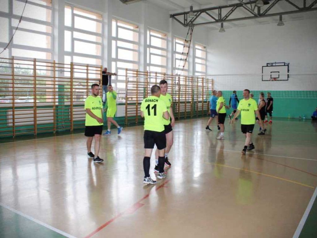 Hulcze: Turniej siatkówki im. Zdzisława Pasieki (ZDJĘCIA)