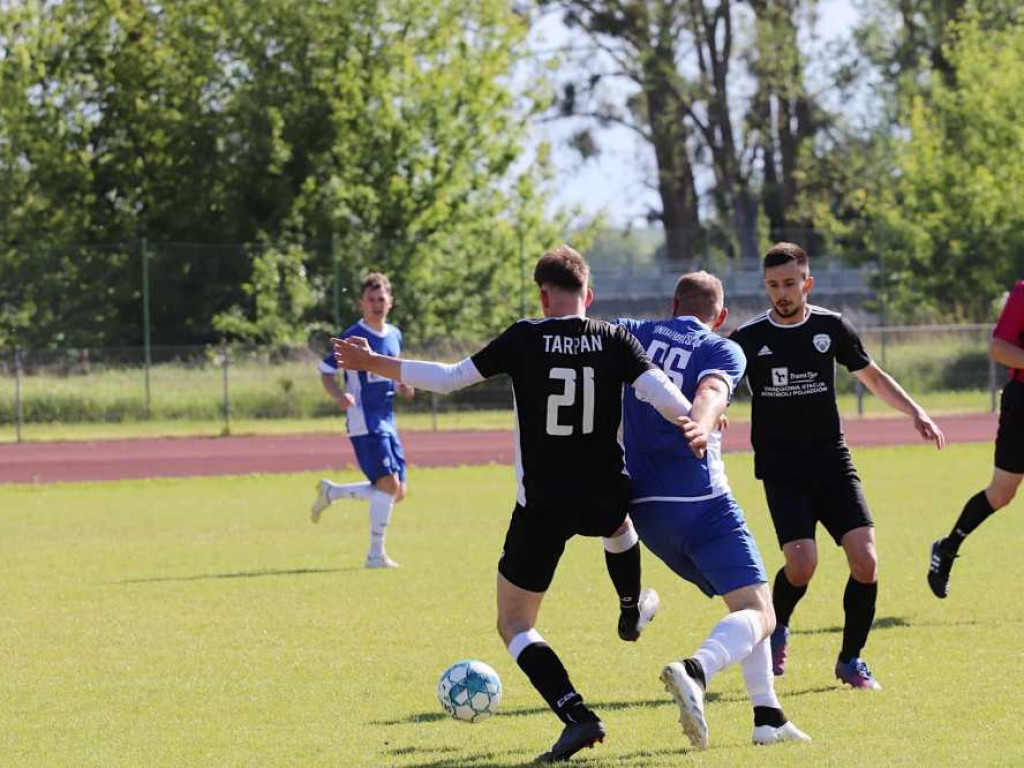 Pewne zwycięstwo i 4 bramki Unii w Hrubieszowie [ZDJĘCIA]
