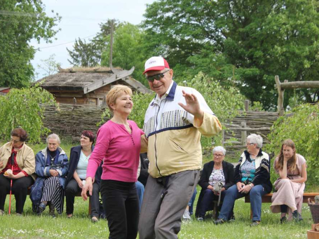Gmina Werbkowice: Seniorzy w Wandalskiej Zagrodzie [ZDJĘCIA]