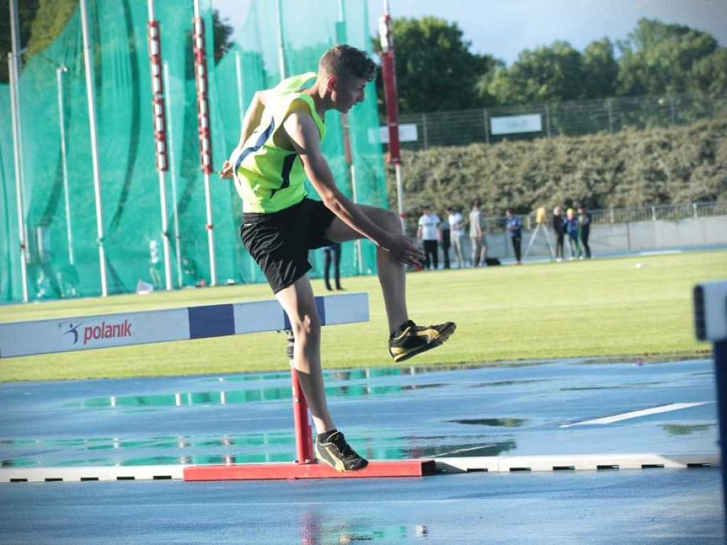 Cztery medale lekkoatletów Unii Hrubieszów w Mistrzostwach Województwa Lubelskiego Juniorów U20 [ZDJĘCIA]