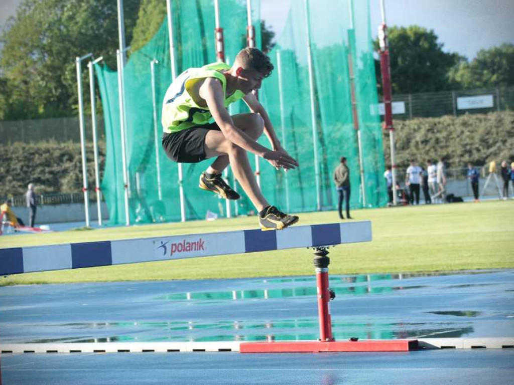 Cztery medale lekkoatletów Unii Hrubieszów w Mistrzostwach Województwa Lubelskiego Juniorów U20 [ZDJĘCIA]