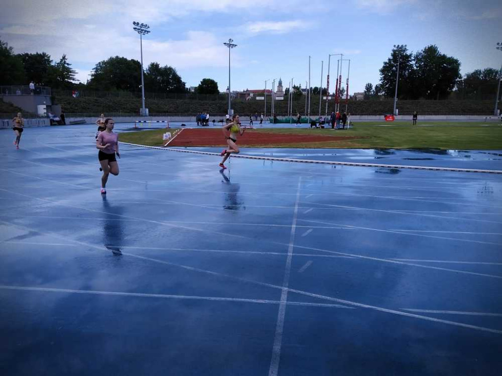 Cztery medale lekkoatletów Unii Hrubieszów w Mistrzostwach Województwa Lubelskiego Juniorów U20 [ZDJĘCIA]