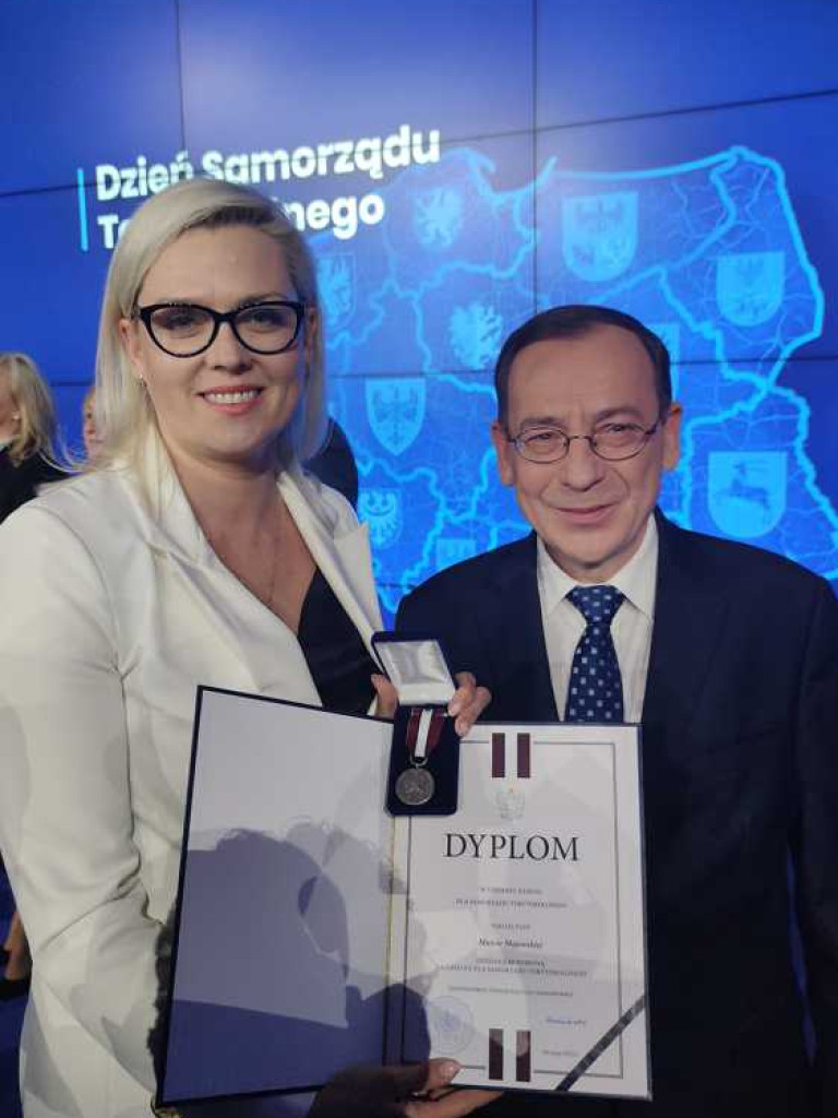 10,5 mln dla Hrubieszowa i Odznaka Honorowa dla burmistrz Marty Majewskiej [ZDJĘCIA]