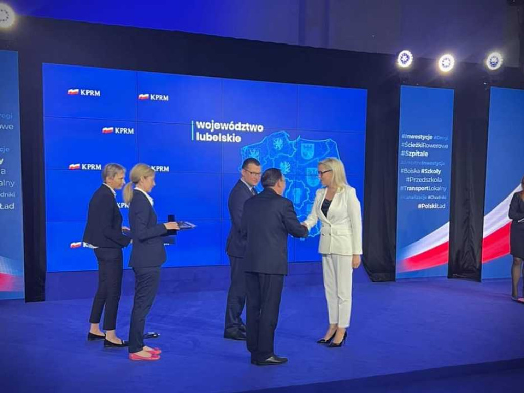 10,5 mln dla Hrubieszowa i Odznaka Honorowa dla burmistrz Marty Majewskiej [ZDJĘCIA]