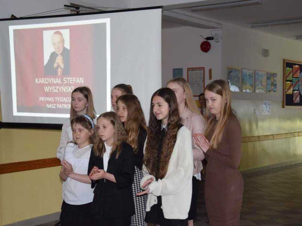 Otwarcie izby pamięci w Szkole Podstawowej w Mirczu [ZDJĘCIA]