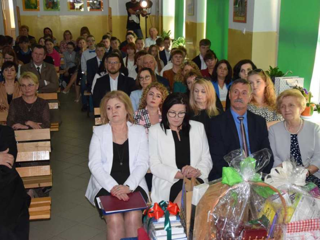 Otwarcie izby pamięci w Szkole Podstawowej w Mirczu [ZDJĘCIA]