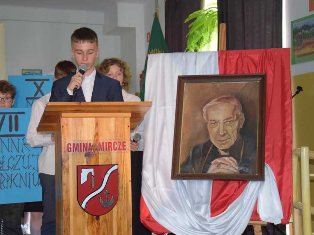 Otwarcie izby pamięci w Szkole Podstawowej w Mirczu [ZDJĘCIA]