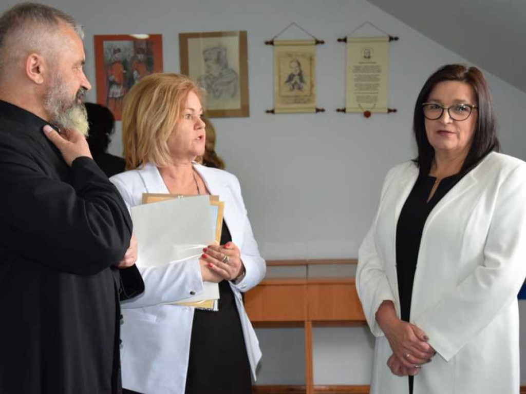 Otwarcie izby pamięci w Szkole Podstawowej w Mirczu [ZDJĘCIA]