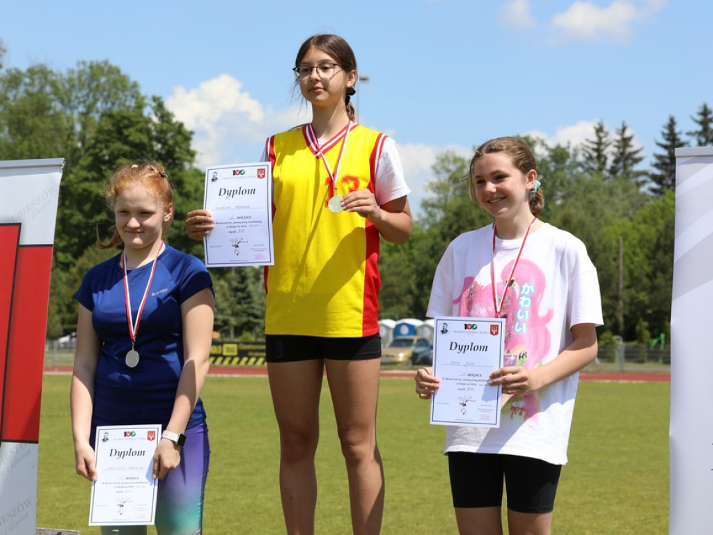 II Memoriał im. Janiny Ewy Kitlińskiej - Otwarte Mistrzostwa Miasta w lekkiej atletyce [ZDJĘCIA]