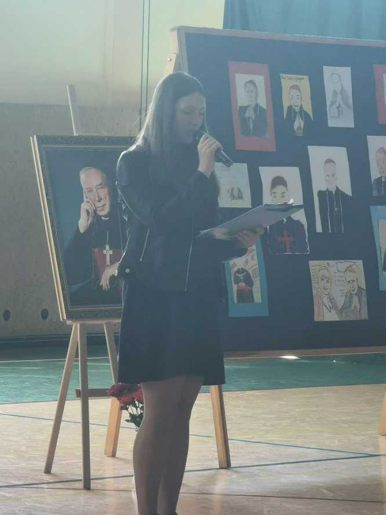 Dzień Patrona w hrubieszowskiej Dwójce [ZDJĘCIA]