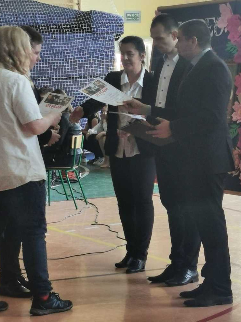 Dzień Patrona w hrubieszowskiej Dwójce [ZDJĘCIA]