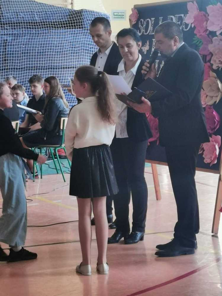 Dzień Patrona w hrubieszowskiej Dwójce [ZDJĘCIA]