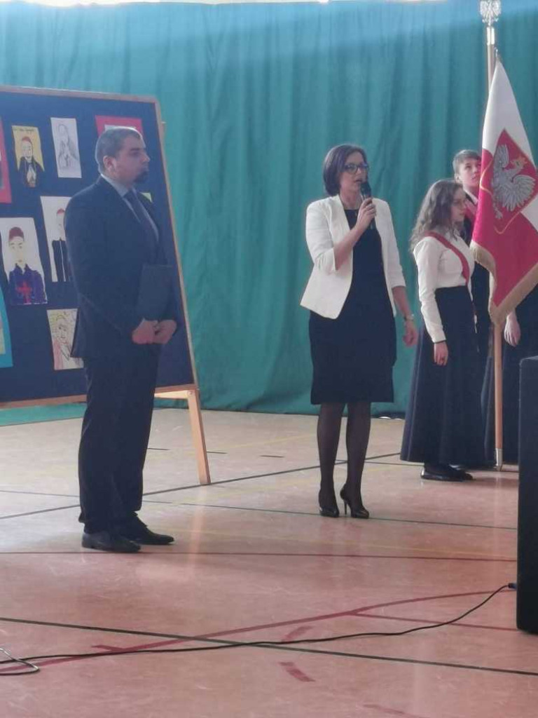 Dzień Patrona w hrubieszowskiej Dwójce [ZDJĘCIA]