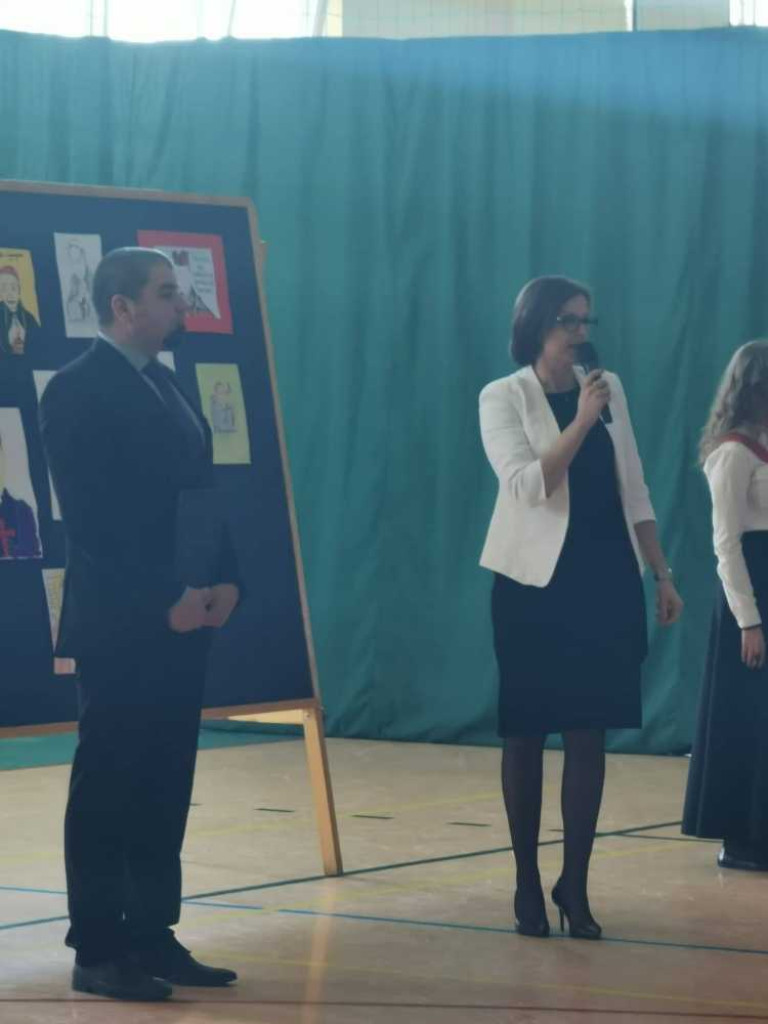 Dzień Patrona w hrubieszowskiej Dwójce [ZDJĘCIA]