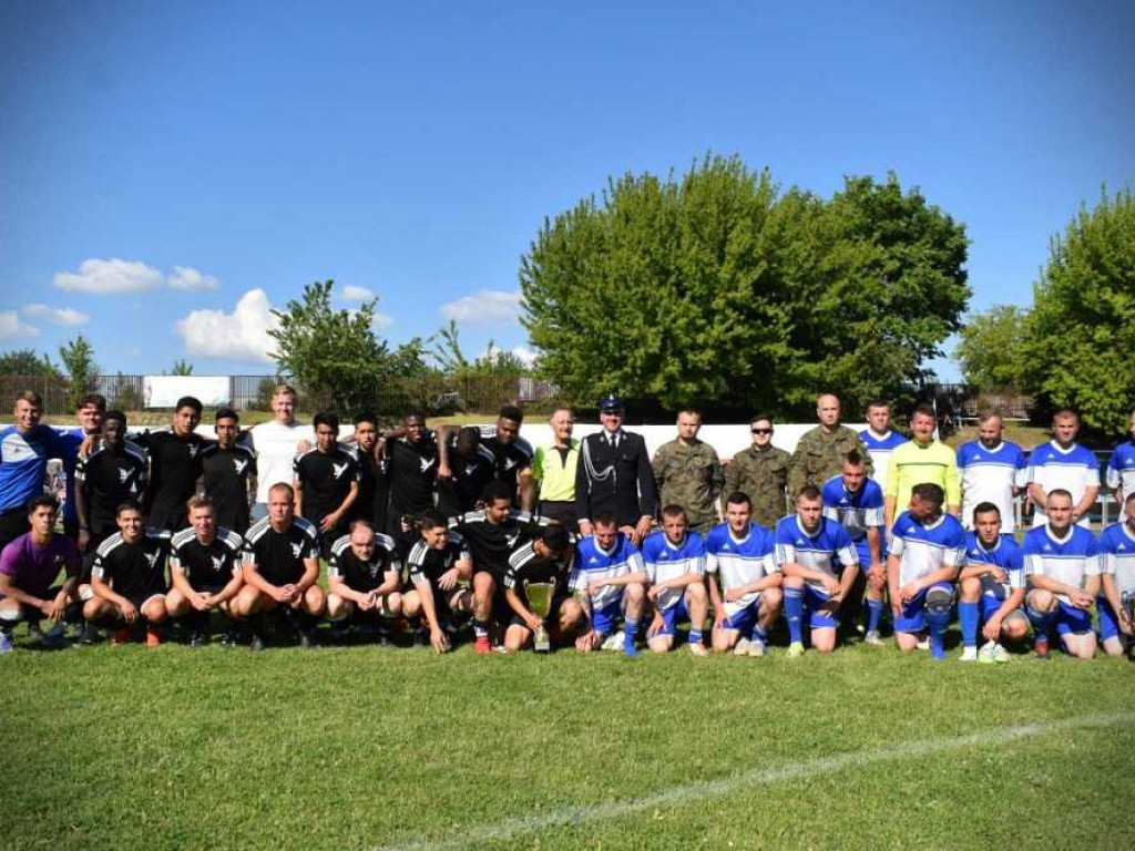 Mundurowo - sportowy Dzień Dziecka w gminie Hrubieszów [ZDJĘCIA]