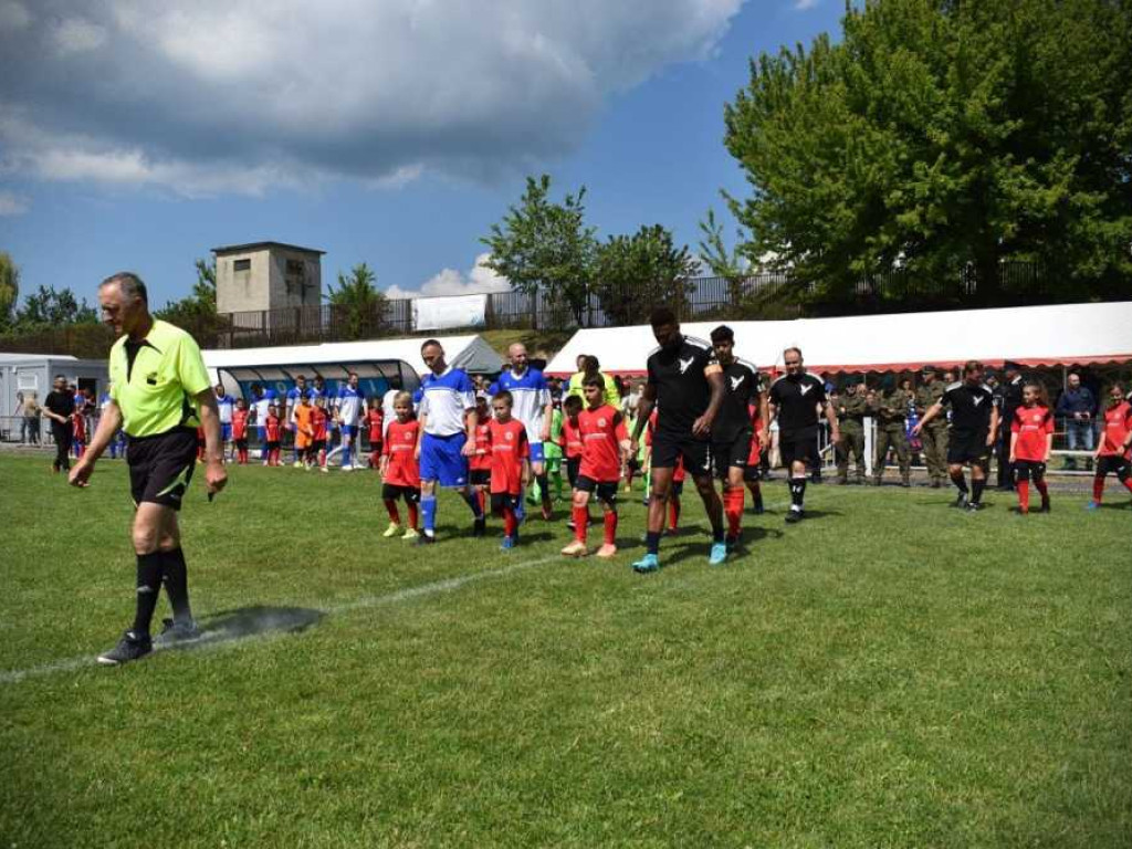Mundurowo - sportowy Dzień Dziecka w gminie Hrubieszów [ZDJĘCIA]