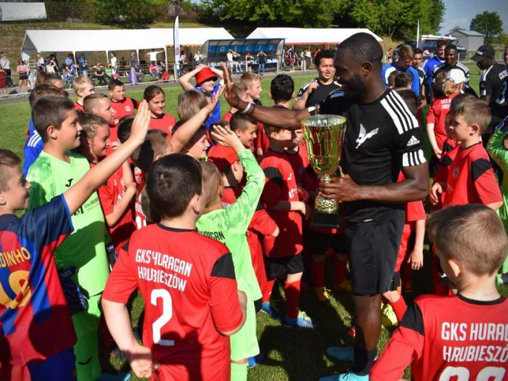 Mundurowo - sportowy Dzień Dziecka w gminie Hrubieszów [ZDJĘCIA]
