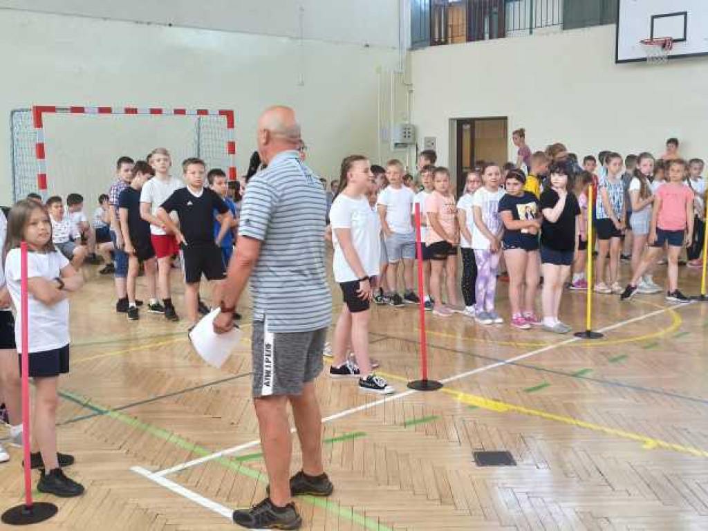 Dzień Dziecka na sportowo w hrubieszowskiej Trójce [ZDJĘCIA]
