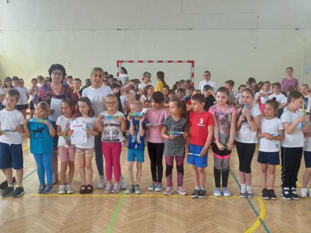 Dzień Dziecka na sportowo w hrubieszowskiej Trójce [ZDJĘCIA]