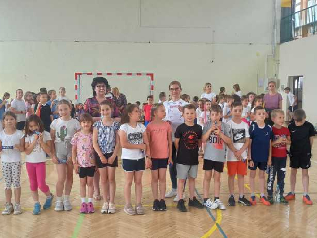 Dzień Dziecka na sportowo w hrubieszowskiej Trójce [ZDJĘCIA]