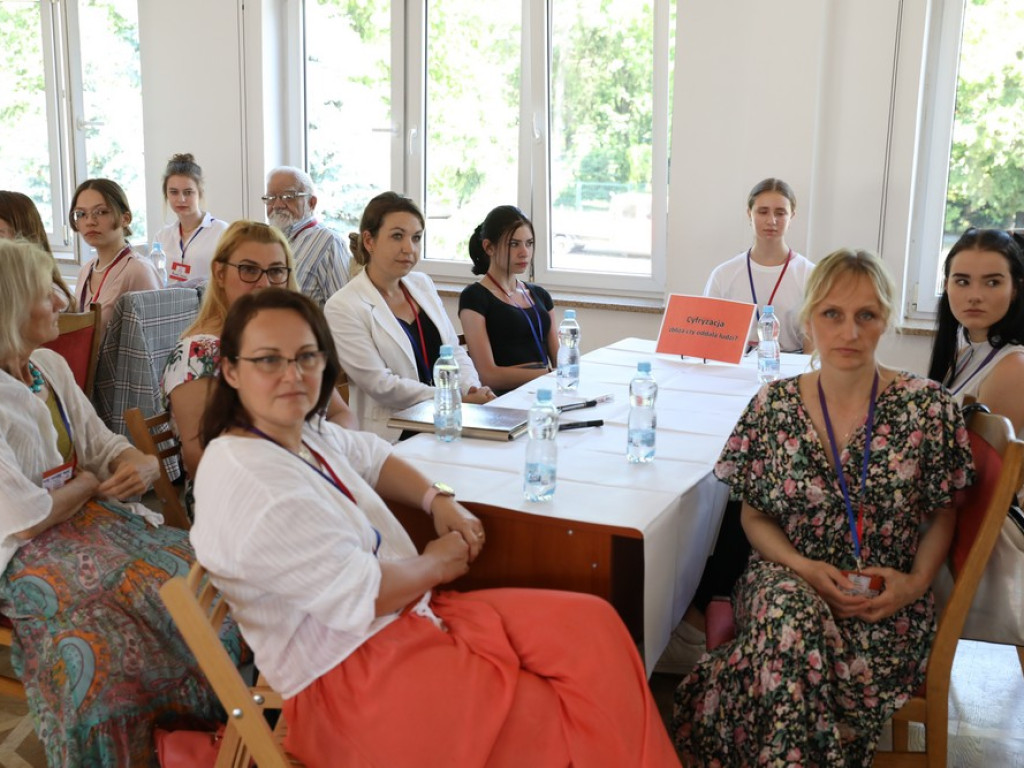 Hrubieszów: Dzień dobry pokolenia - stworzyliśmy dialog [ZDJĘCIA]