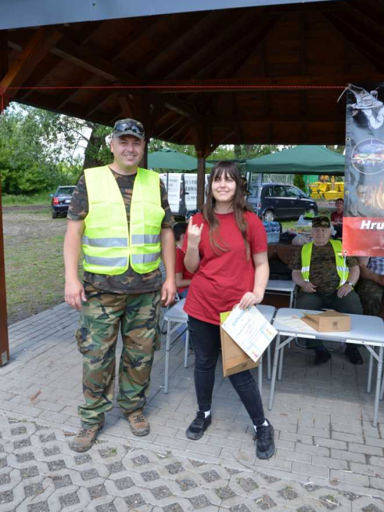 Hrubieszów: Zawody wędkarskie z okazji Dnia Dziecka [ZDJĘCIA]