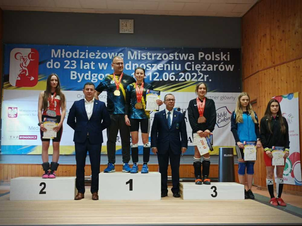 Dwa medale sztangistek Unii Hrubieszów na Młodzieżowych Mistrzostwach Polski [ZDJĘCIA]