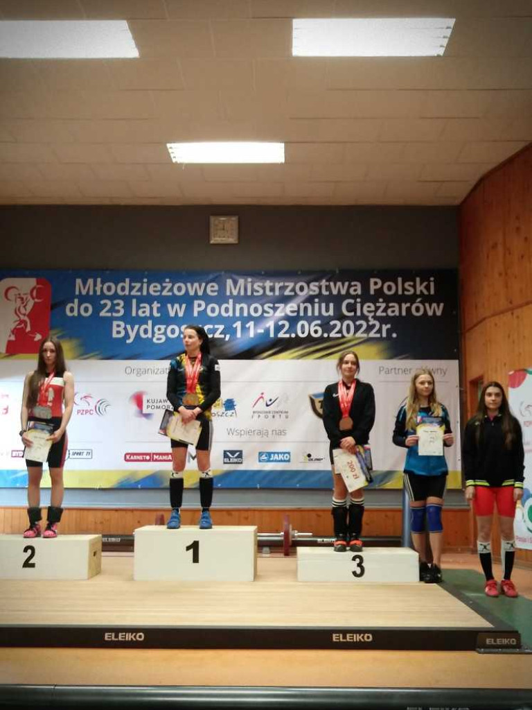 Dwa medale sztangistek Unii Hrubieszów na Młodzieżowych Mistrzostwach Polski [ZDJĘCIA]