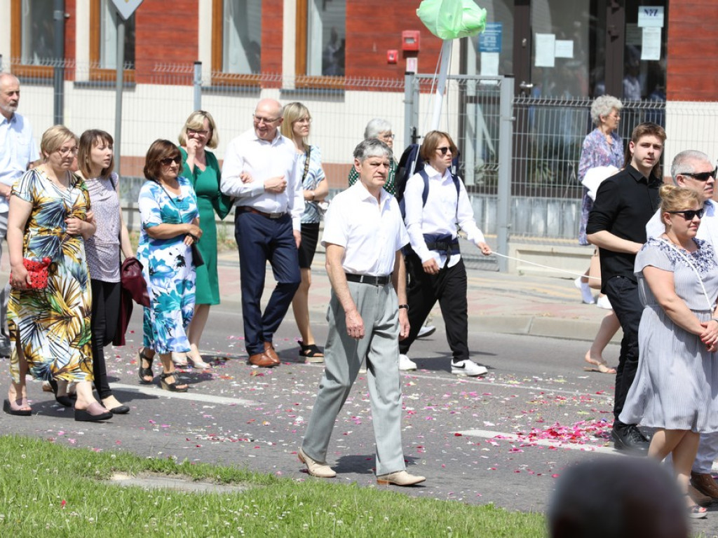 Hrubieszów: Procesja Bożego Ciała w parafiach św. Mikołaja i św. Stanisława Kostki [ZDJĘCIA]
