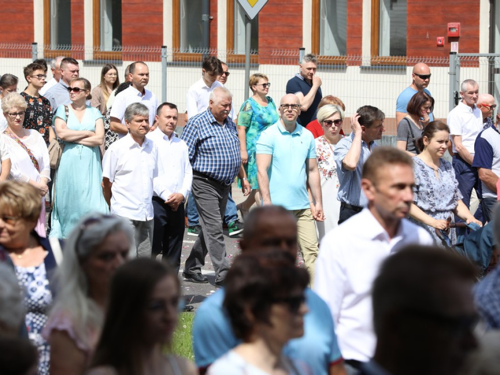 Hrubieszów: Procesja Bożego Ciała w parafiach św. Mikołaja i św. Stanisława Kostki [ZDJĘCIA]