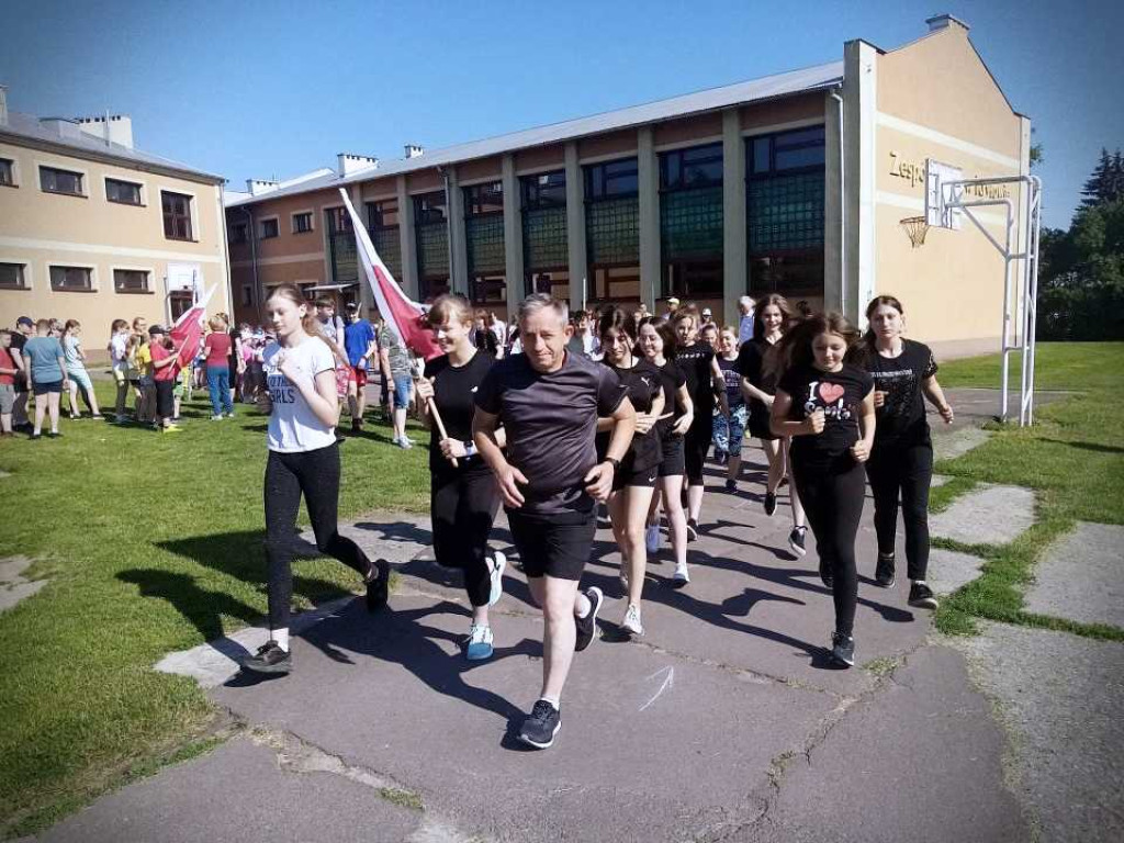 Gmina Mircze: W rocznicę pielgrzymki Jana Pawła II - Kwietny Bieg w Kryłowie [ZDJĘCIA]