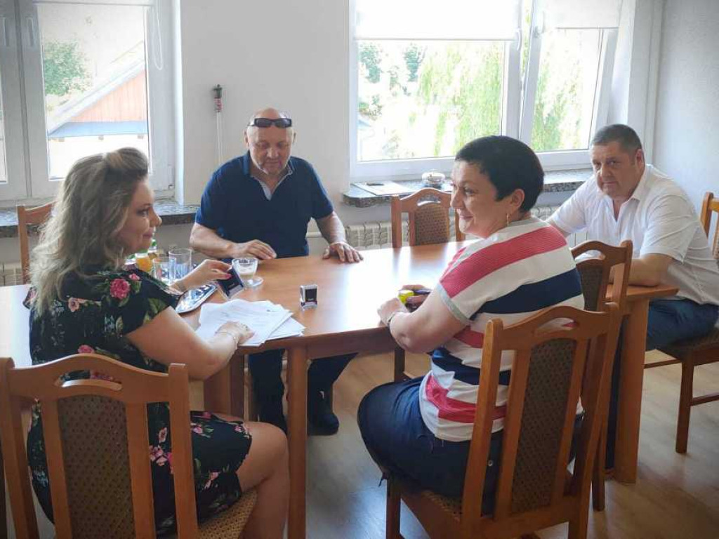 Gmina Uchanie: Umowa na wodociąg w Chyżowicach podpisana [ZDJĘCIA]