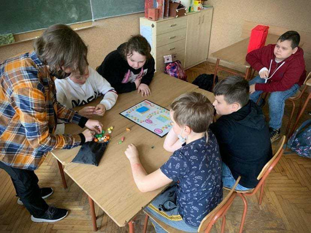 Hrubieszów: Sukcesy Jedynki w ogólnopolskim konkursie profilaktycznym [ZDJĘCIA, WIDEO]