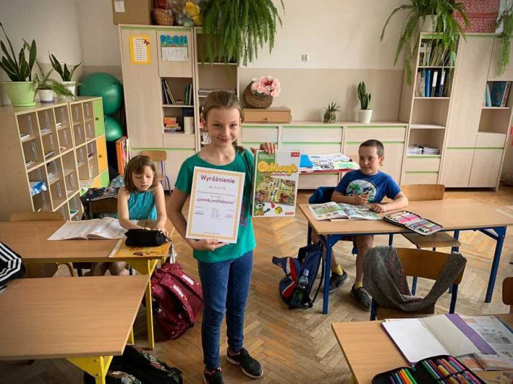 Hrubieszów: Sukcesy Jedynki w ogólnopolskim konkursie profilaktycznym [ZDJĘCIA, WIDEO]