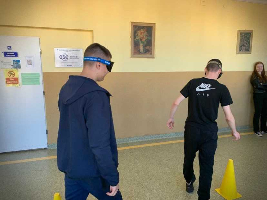 Hrubieszów: Sukcesy Jedynki w ogólnopolskim konkursie profilaktycznym [ZDJĘCIA, WIDEO]