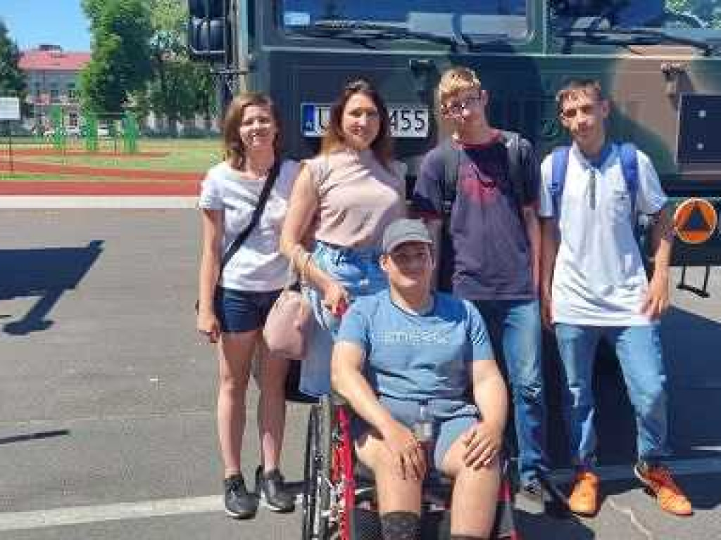 Uczniowie z wizytą w hrubieszowskim pułku [ZDJĘCIA]