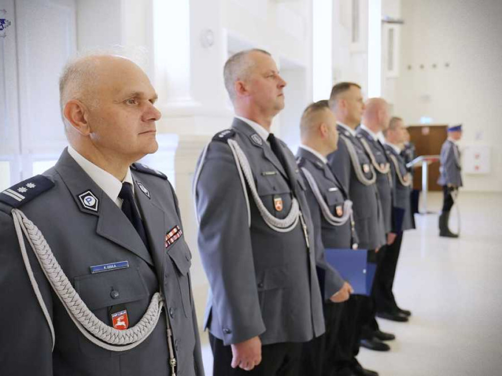 Ślubowanie nowych policjantów. Będą służyć również w Hrubieszowie [ZDJĘCIA]