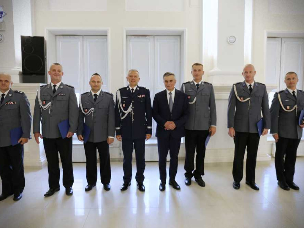 Ślubowanie nowych policjantów. Będą służyć również w Hrubieszowie [ZDJĘCIA]