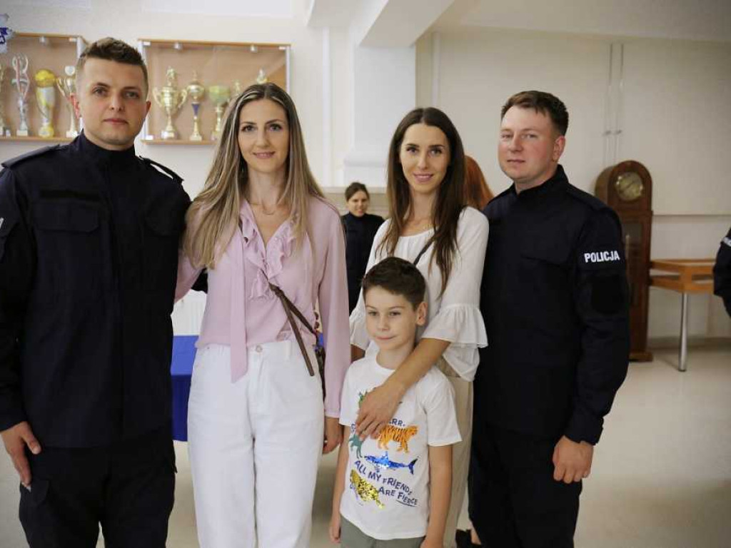 Ślubowanie nowych policjantów. Będą służyć również w Hrubieszowie [ZDJĘCIA]