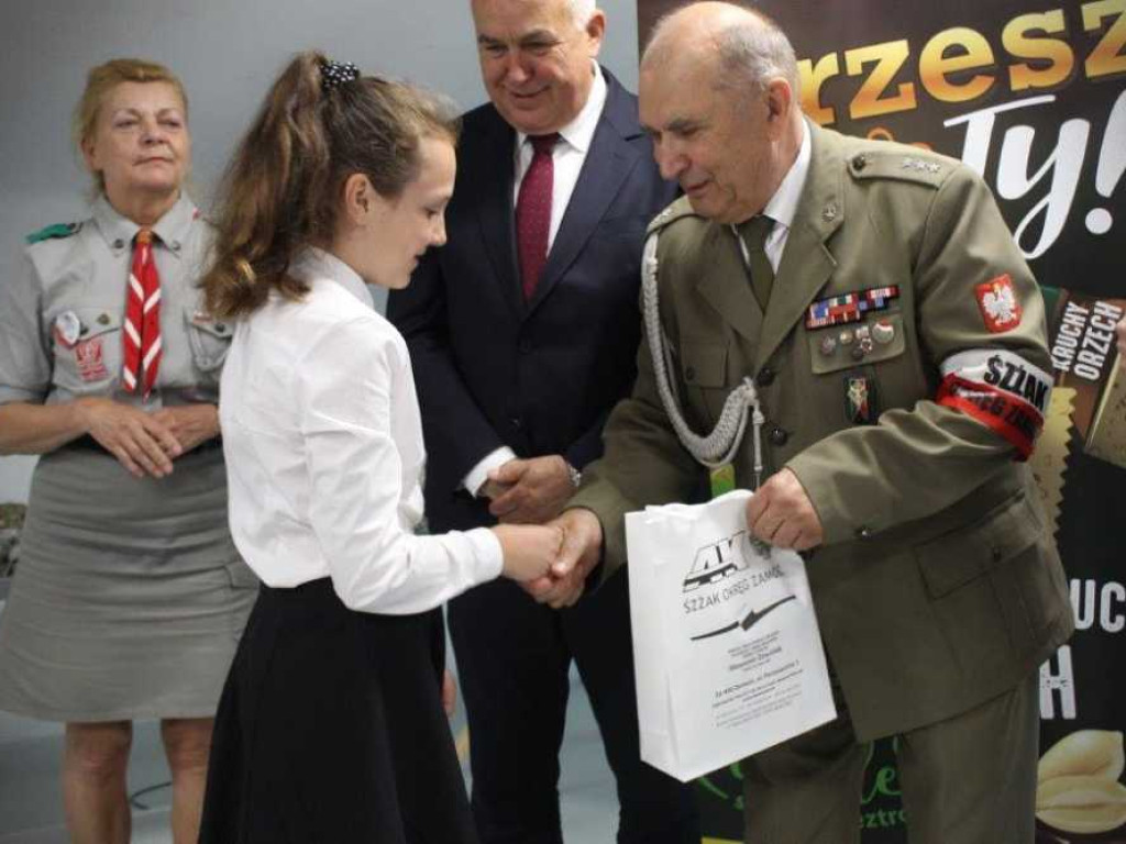 Historia mojej małej Ojczyzny. Wspomnienia o żołnierzach SZP-ZWZ-AK Inspektoratu Zamość. Uczniowie z Werbkowic nagrodzeni [ZDJĘCIA]