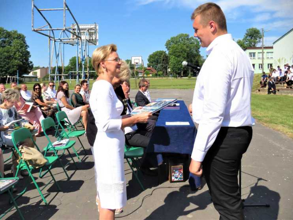Hrubieszów: Zakończenie roku szkolnego w ZS nr 1 [ZDJĘCIA]