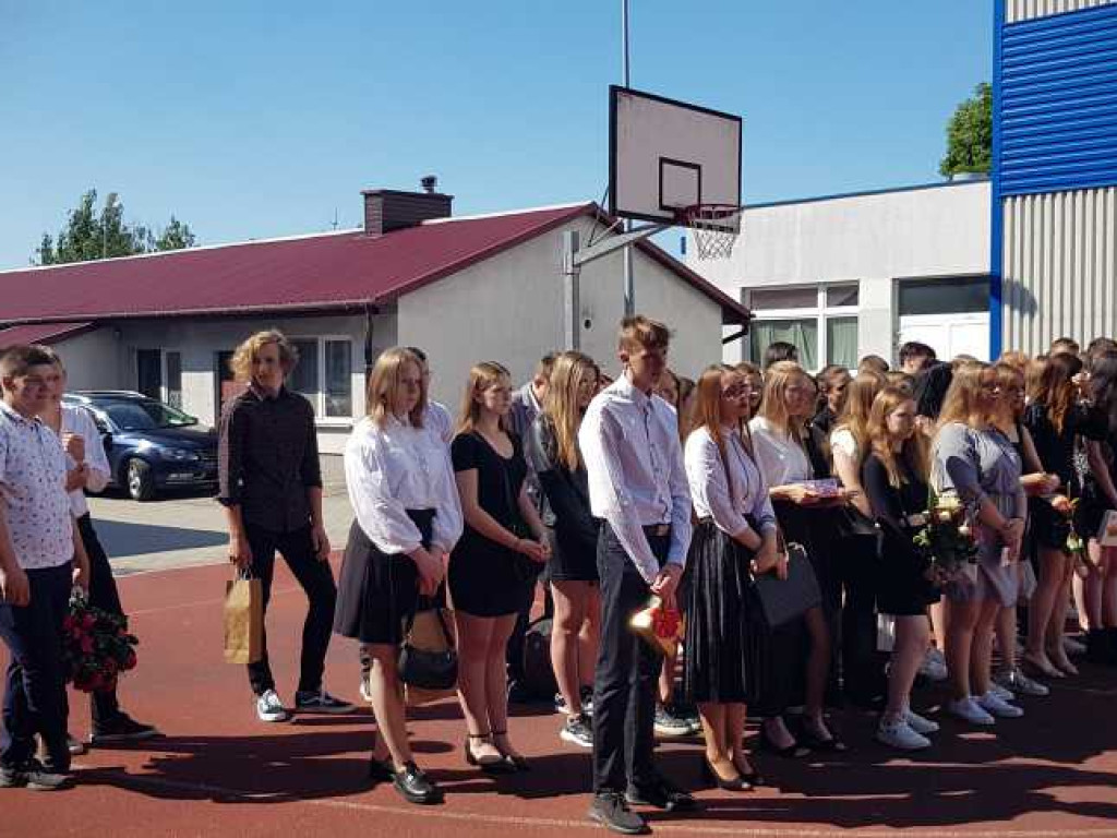 Hrubieszów: Zakończenie roku szkolnego w Kościuszce [ZDJĘCIA]