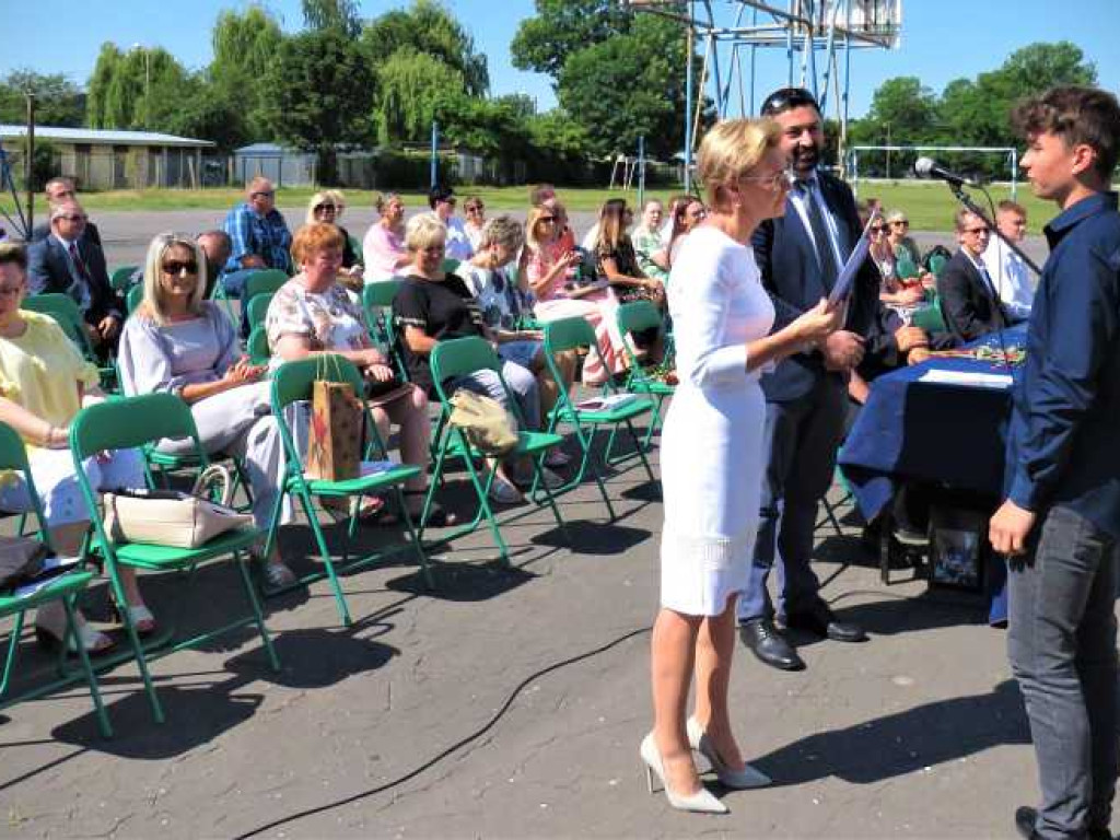 Hrubieszów: Zakończenie roku szkolnego w ZS nr 1 [ZDJĘCIA]